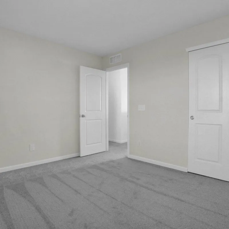 33-web-or-mls-7234-white-cap-dr