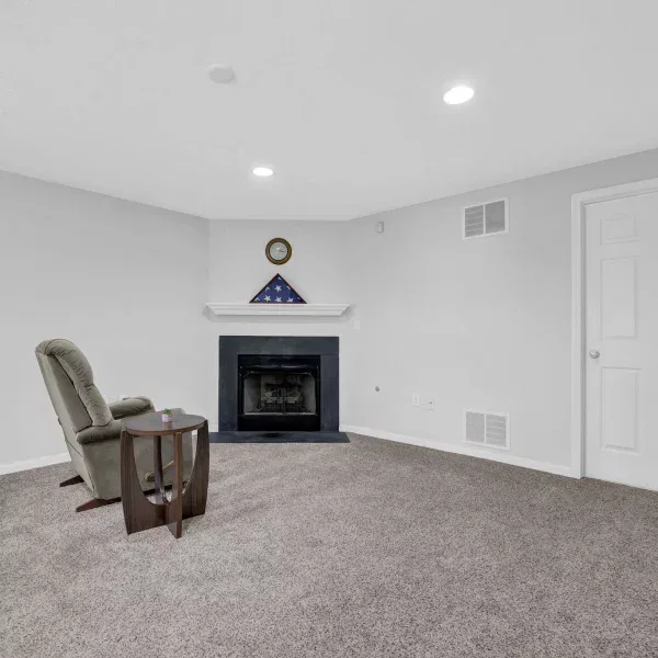 33-web-or-mls-7235-colonial-affair-dr
