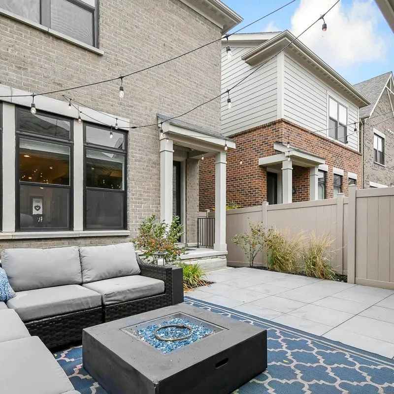 37-web-or-mls-935-pullman-pl