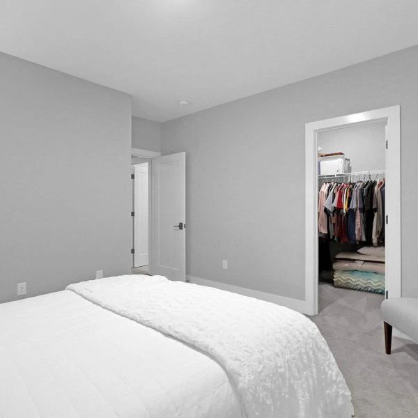 38-web-or-mls-935-pullman-pl (1)