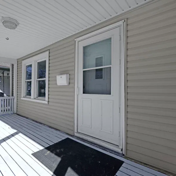 4-web-or-mls-1408-briarwood-ave