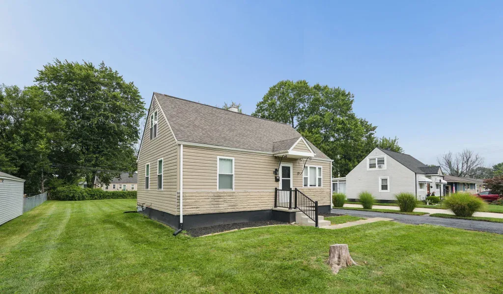 4-web-or-mls-196-maple-dr