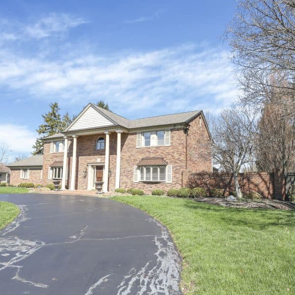 4-web-or-mls-2626-chartwell-rd