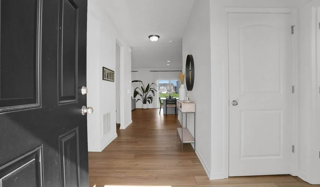 4-web-or-mls-7234-white-cap-dr