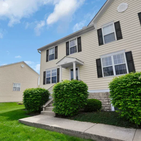 4-web-or-mls-7235-colonial-affair-dr