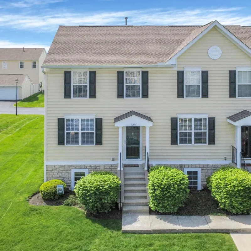 40-web-or-mls-7235-colonial-affair-dr