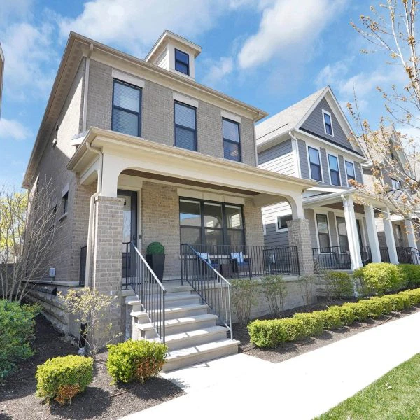 40-web-or-mls-935-pullman-pl