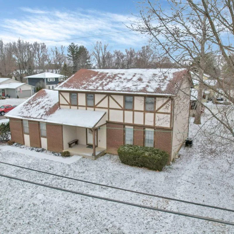 41-web-or-mls-7010-rockwoods-pl