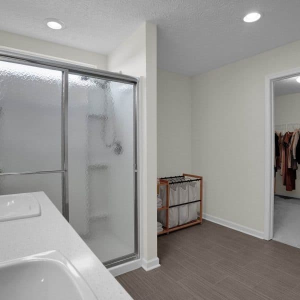 41-web-or-mls-7234-white-cap-dr