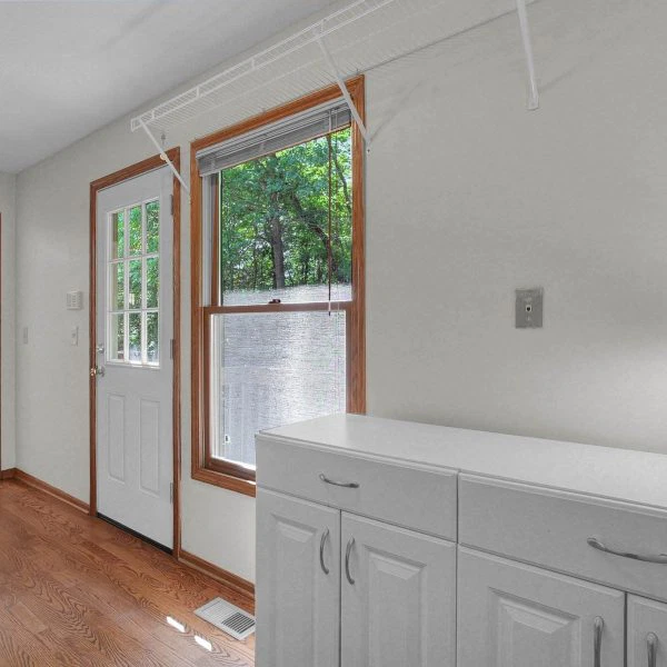 42-web-or-mls-295-woodsfield-ct