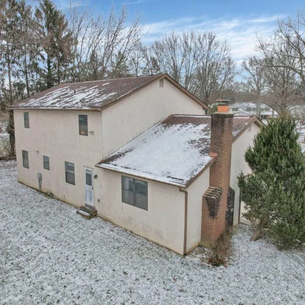 42-web-or-mls-7010-rockwoods-pl