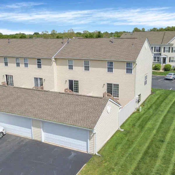 42-web-or-mls-7235-colonial-affair-dr