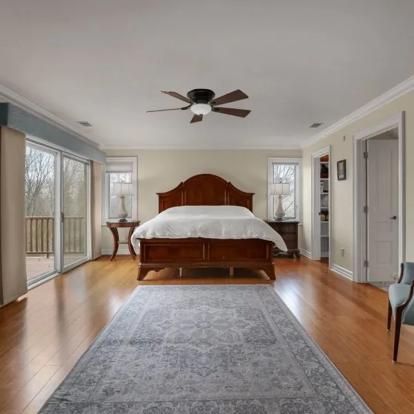 43-web-or-mls-1650-sherborne-ln