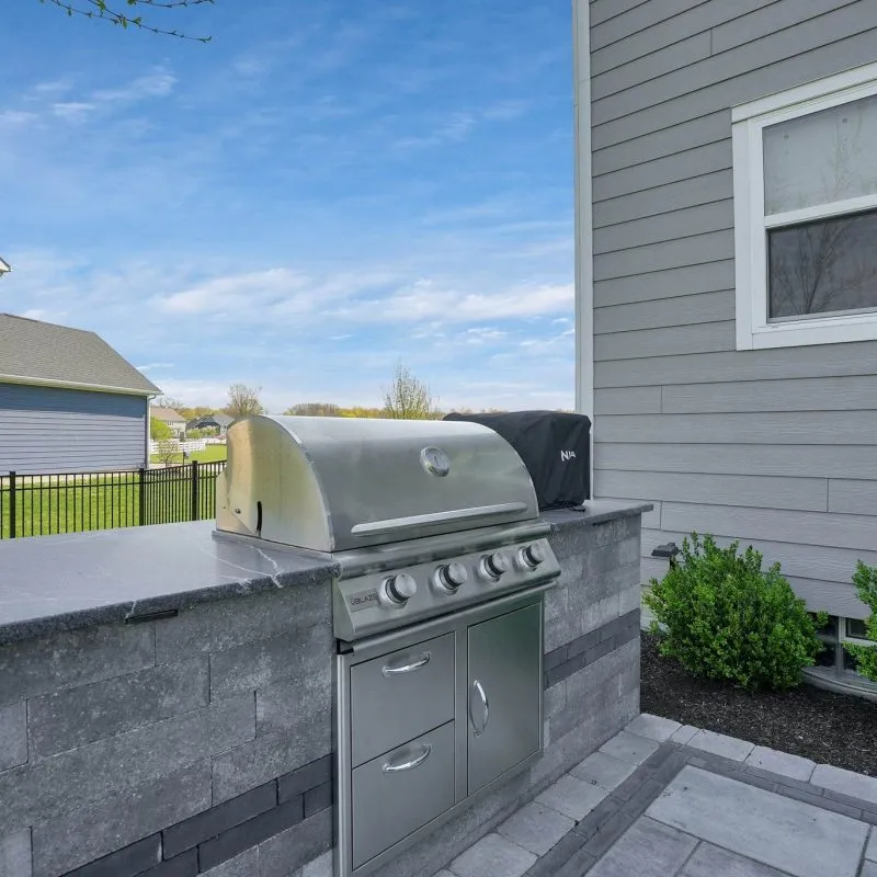 43-web-or-mls-7234-white-cap-dr