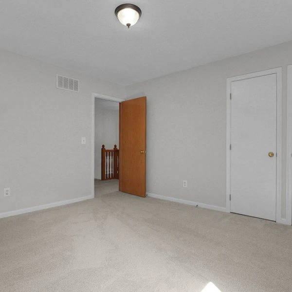 48-web-or-mls-295-woodsfield-ct