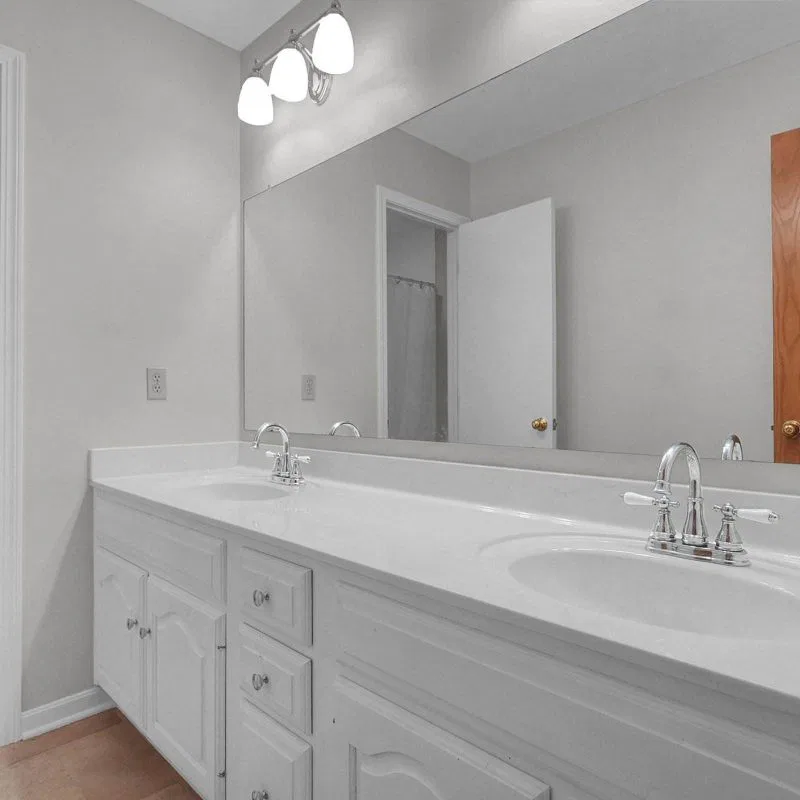 49-web-or-mls-295-woodsfield-ct