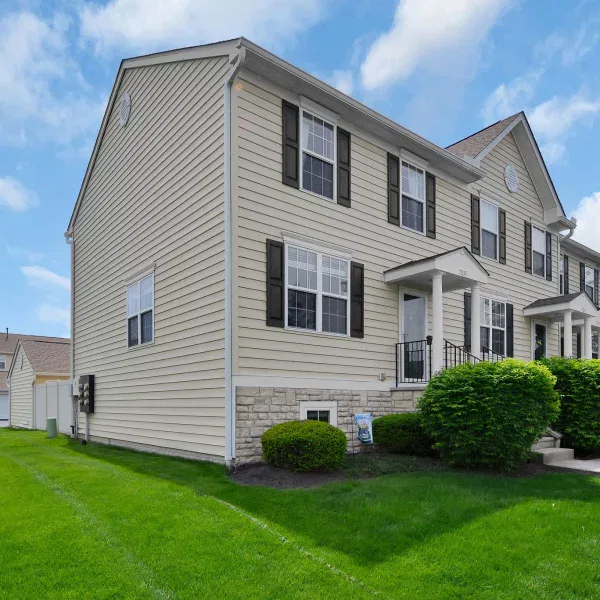 5-web-or-mls-7235-colonial-affair-dr