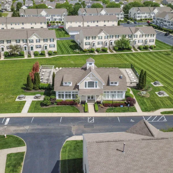 52-web-or-mls-7235-colonial-affair-dr