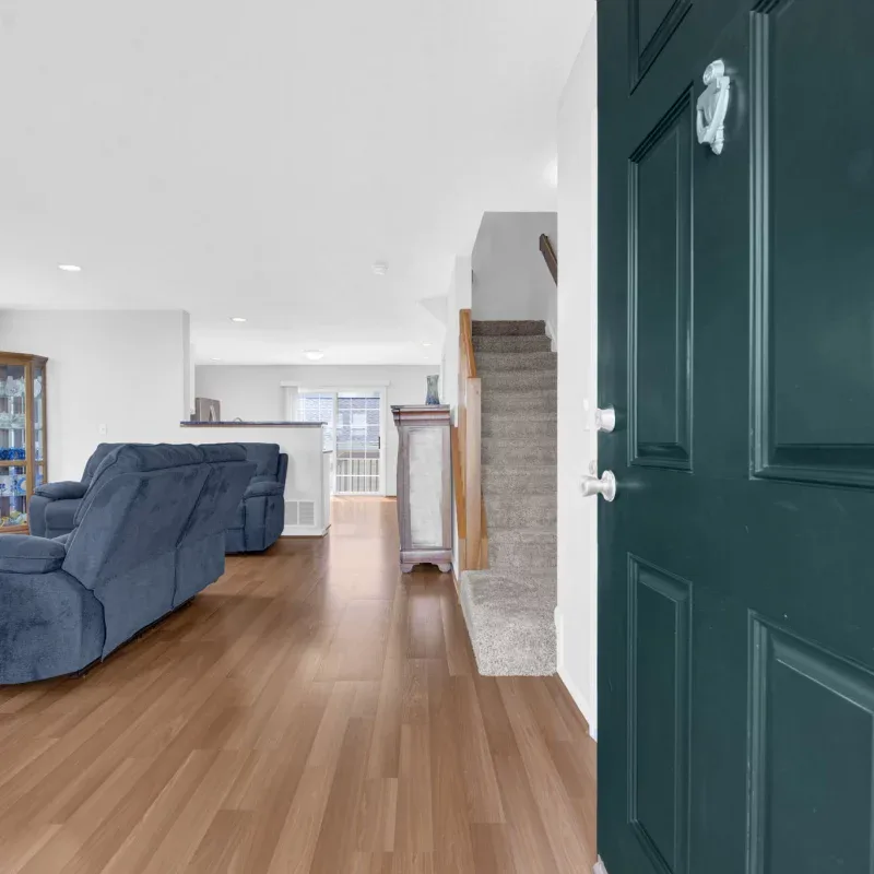 6-web-or-mls-7235-colonial-affair-dr