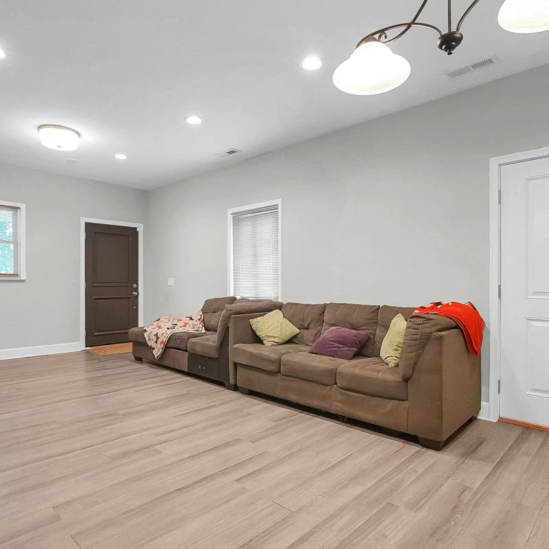 7-web-or-mls-229-s-highland-ave