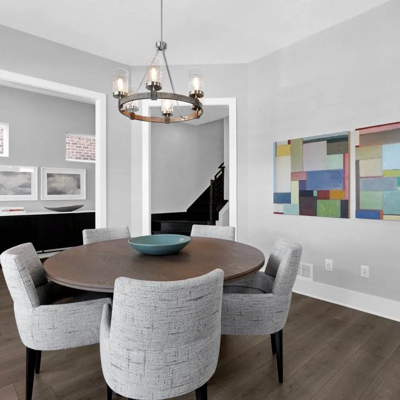 7-web-or-mls-935-pullman-pl