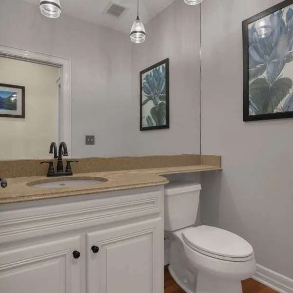 8-web-or-mls-1650-sherborne-ln