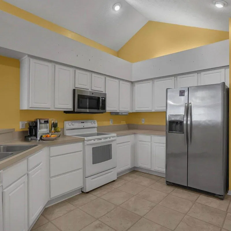 8498 Stonewoods Kitchen VS