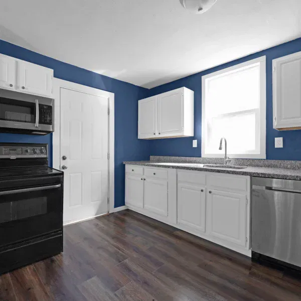 9-web-or-mls-1408-briarwood-ave