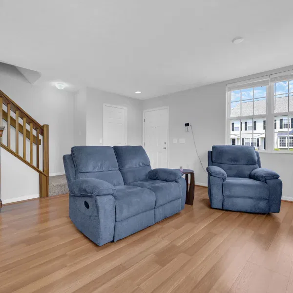 9-web-or-mls-7235-colonial-affair-dr